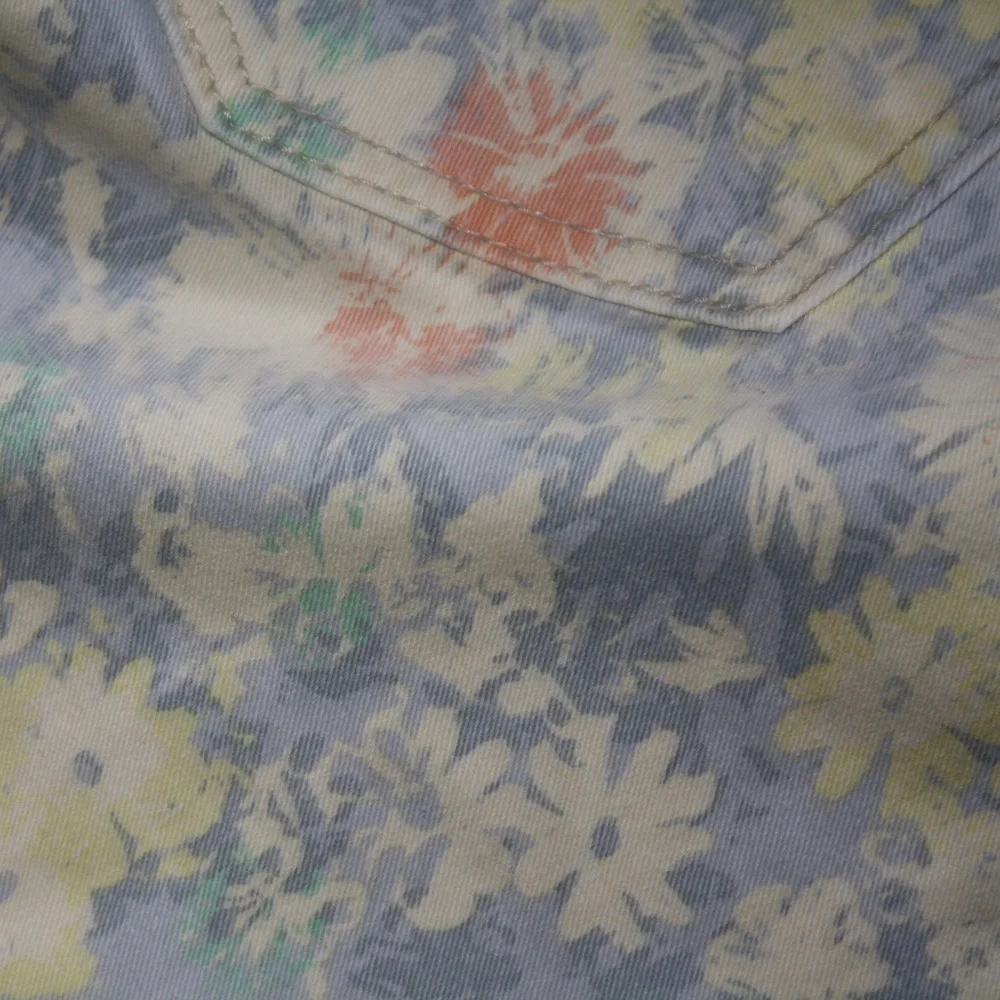 Roz & Ali Floral Ankle Jeans - Multicolor - Picture 6 of 6